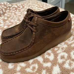 Clarks Wallabees